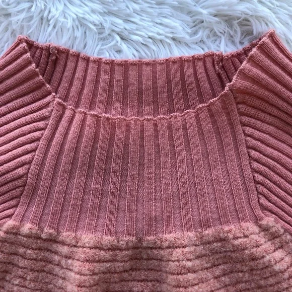 FREE PEOPLE • Elderflower Sweater Wool/Alpaca in Peach Size Large - Picture 14 of 15